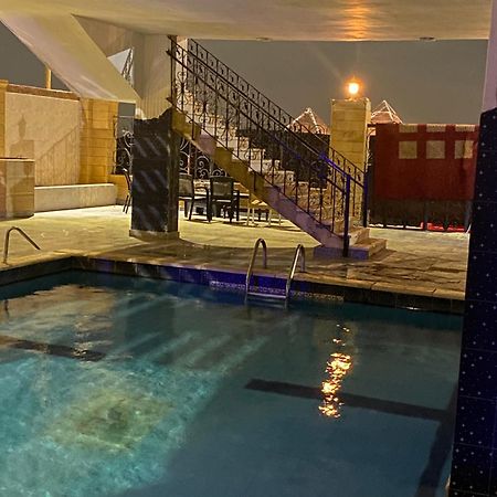 Pyramita Hotel Ghatati Екстер'єр фото