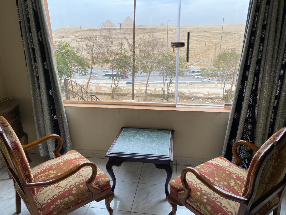 Pyramita Hotel Ghatati Екстер'єр фото