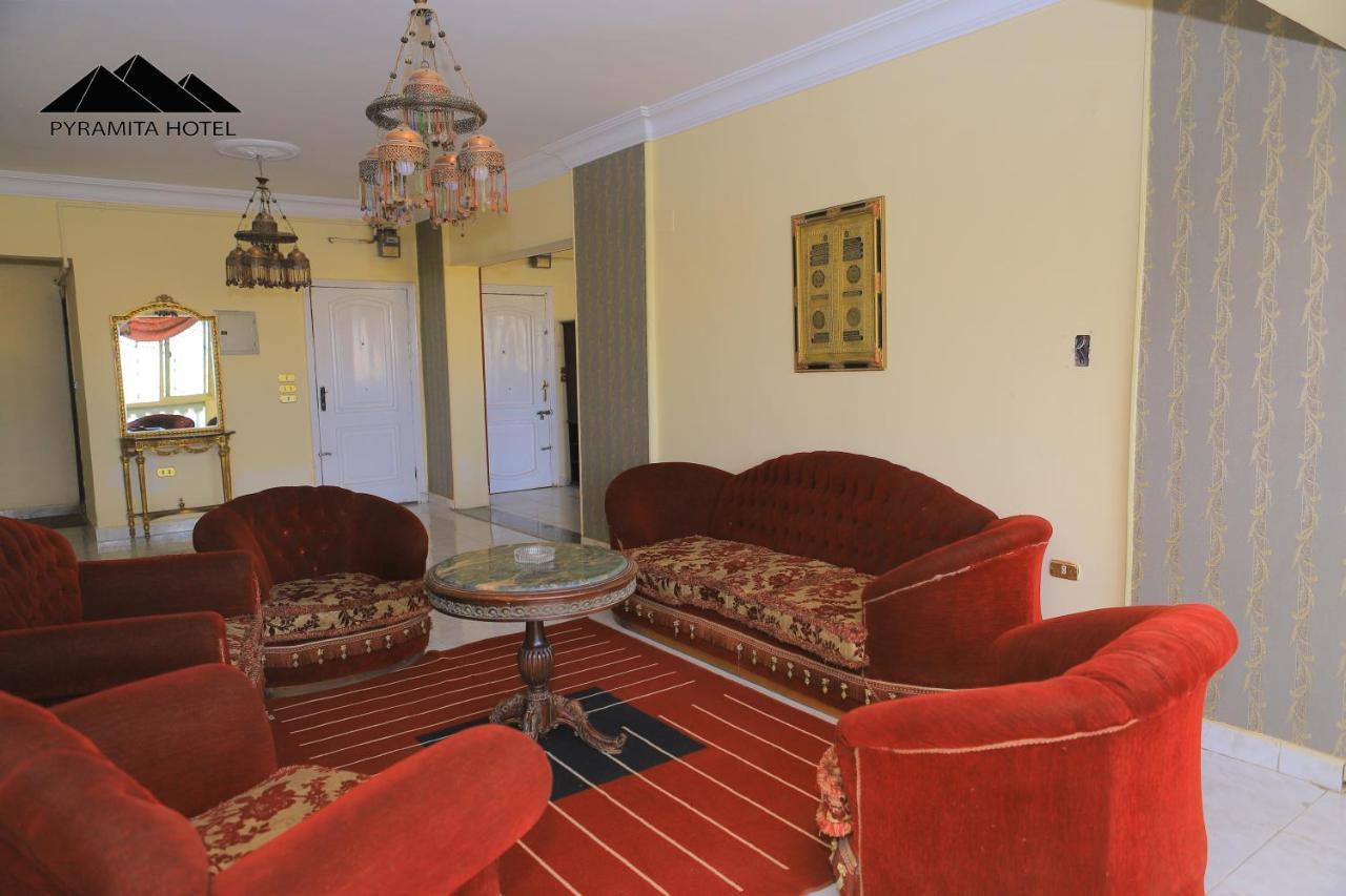 Pyramita Hotel Ghatati Екстер'єр фото