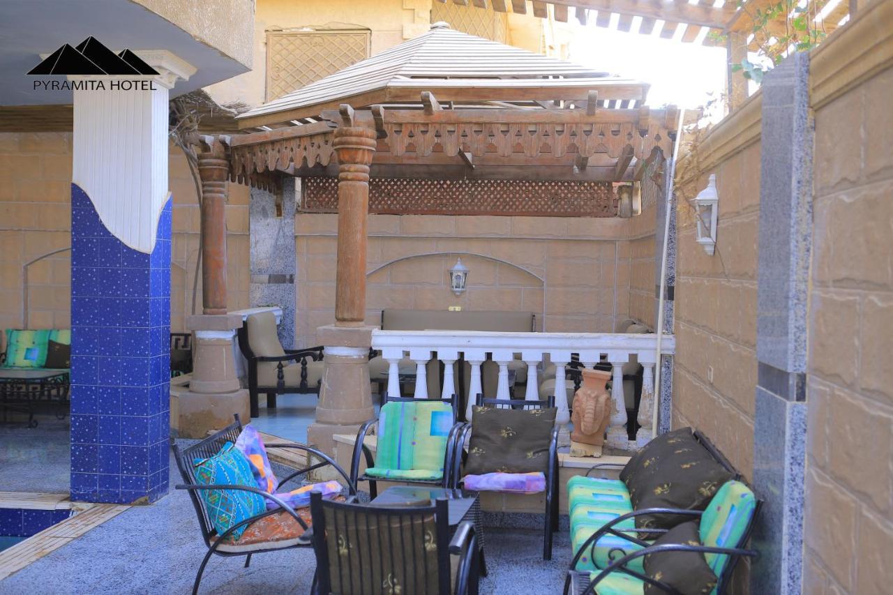 Pyramita Hotel Ghatati Екстер'єр фото
