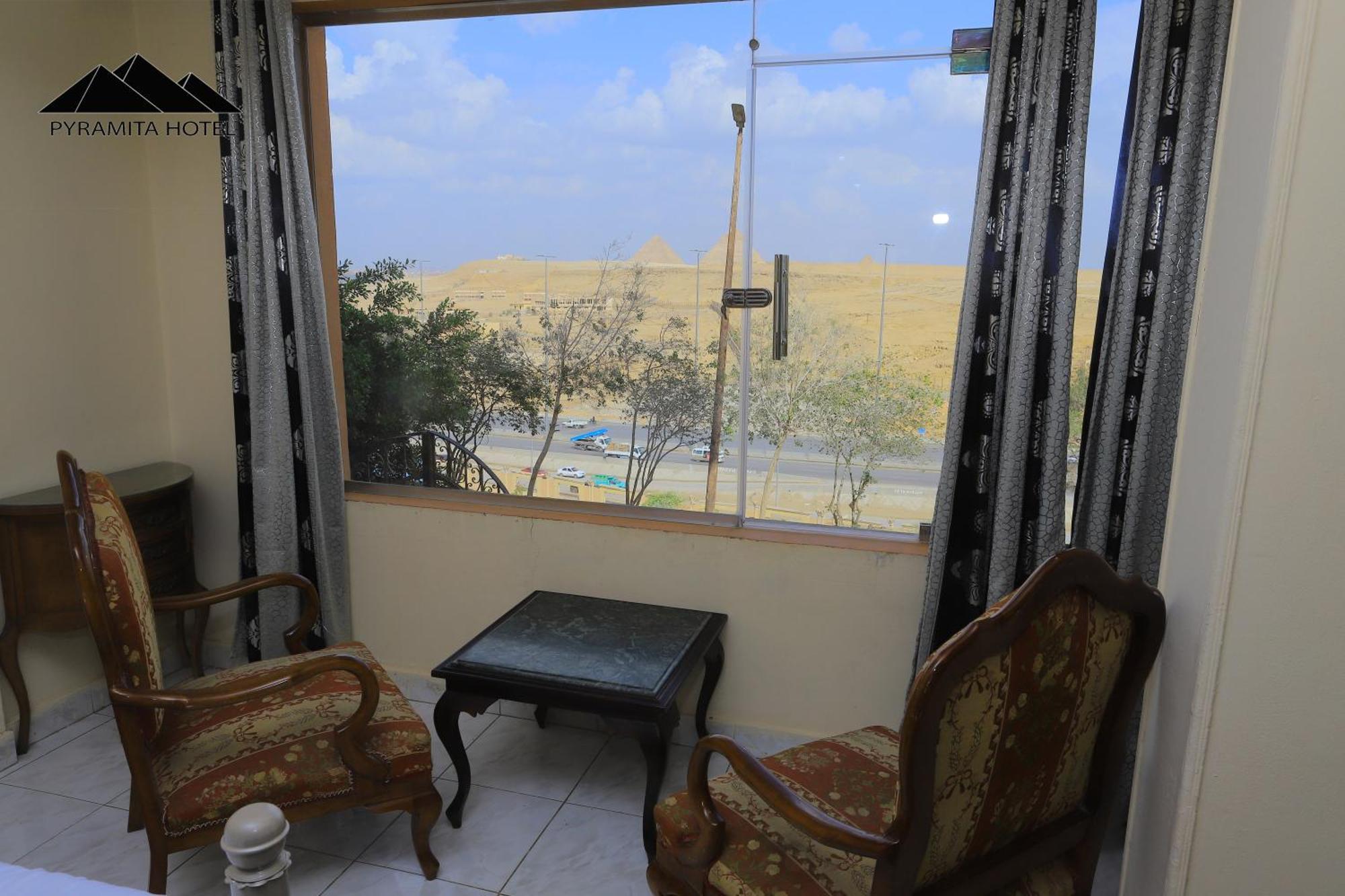Pyramita Hotel Ghatati Екстер'єр фото