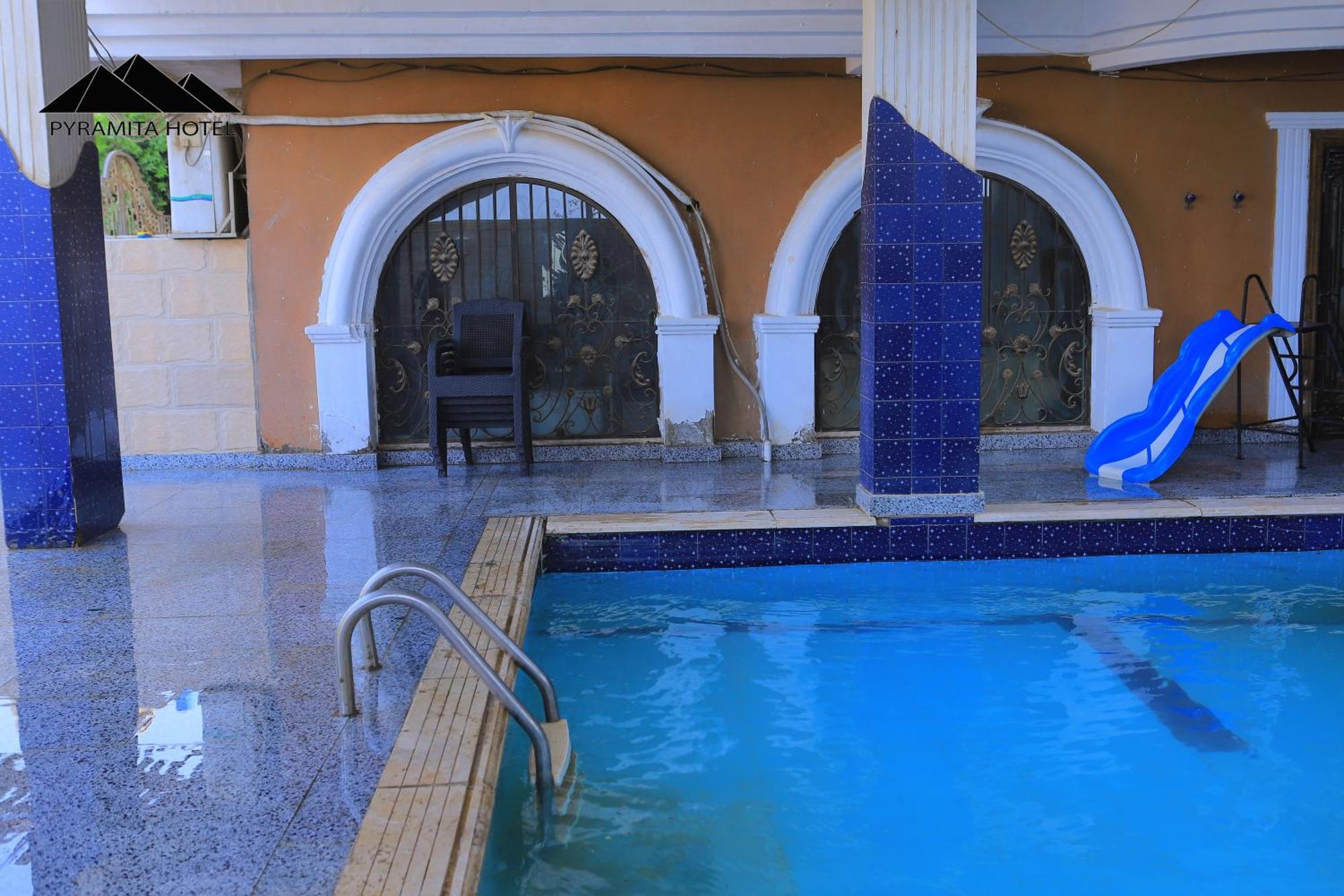 Pyramita Hotel Ghatati Екстер'єр фото