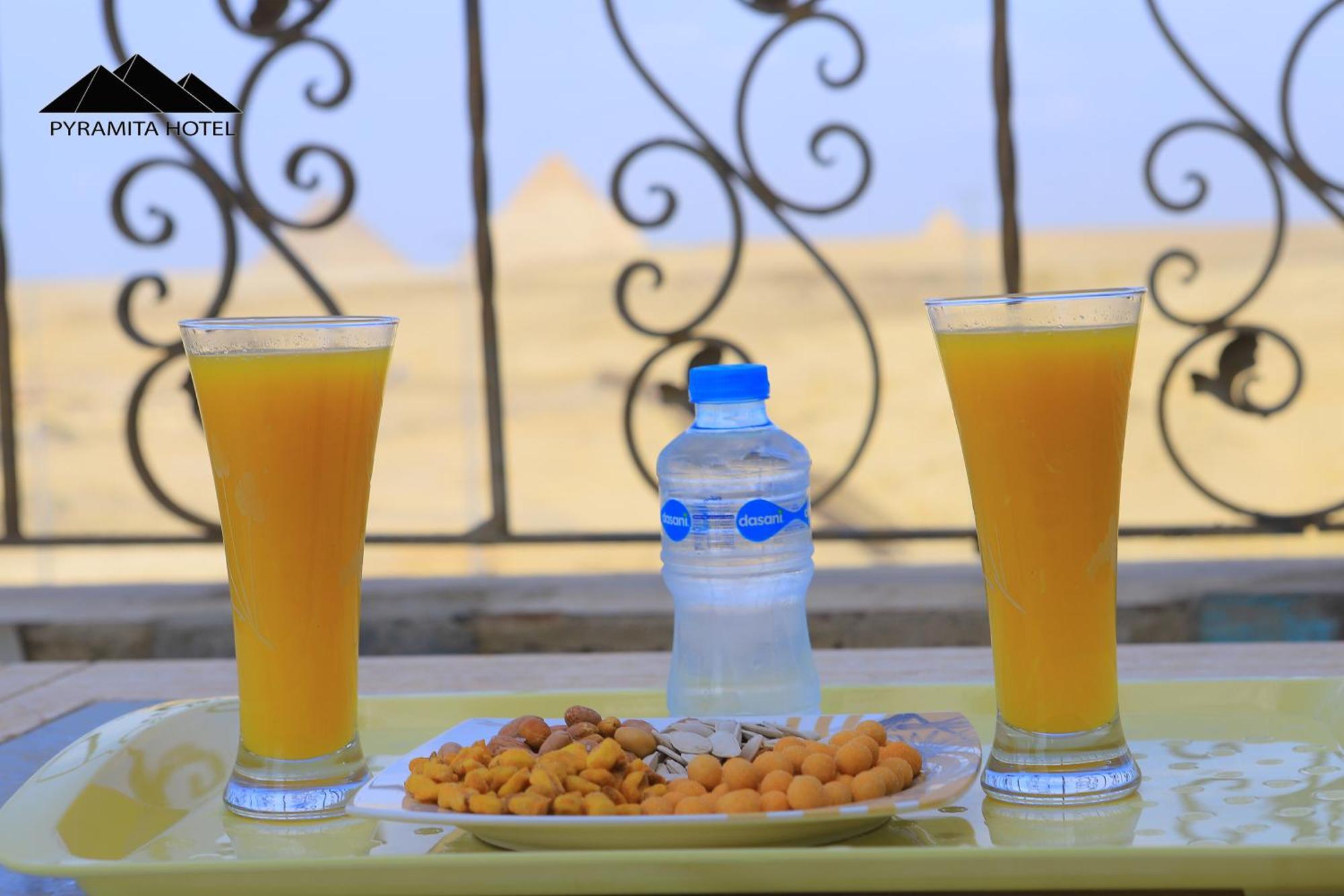 Pyramita Hotel Ghatati Екстер'єр фото