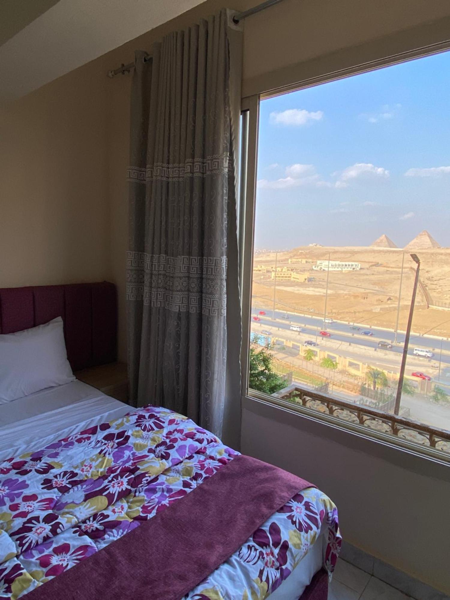 Pyramita Hotel Ghatati Екстер'єр фото