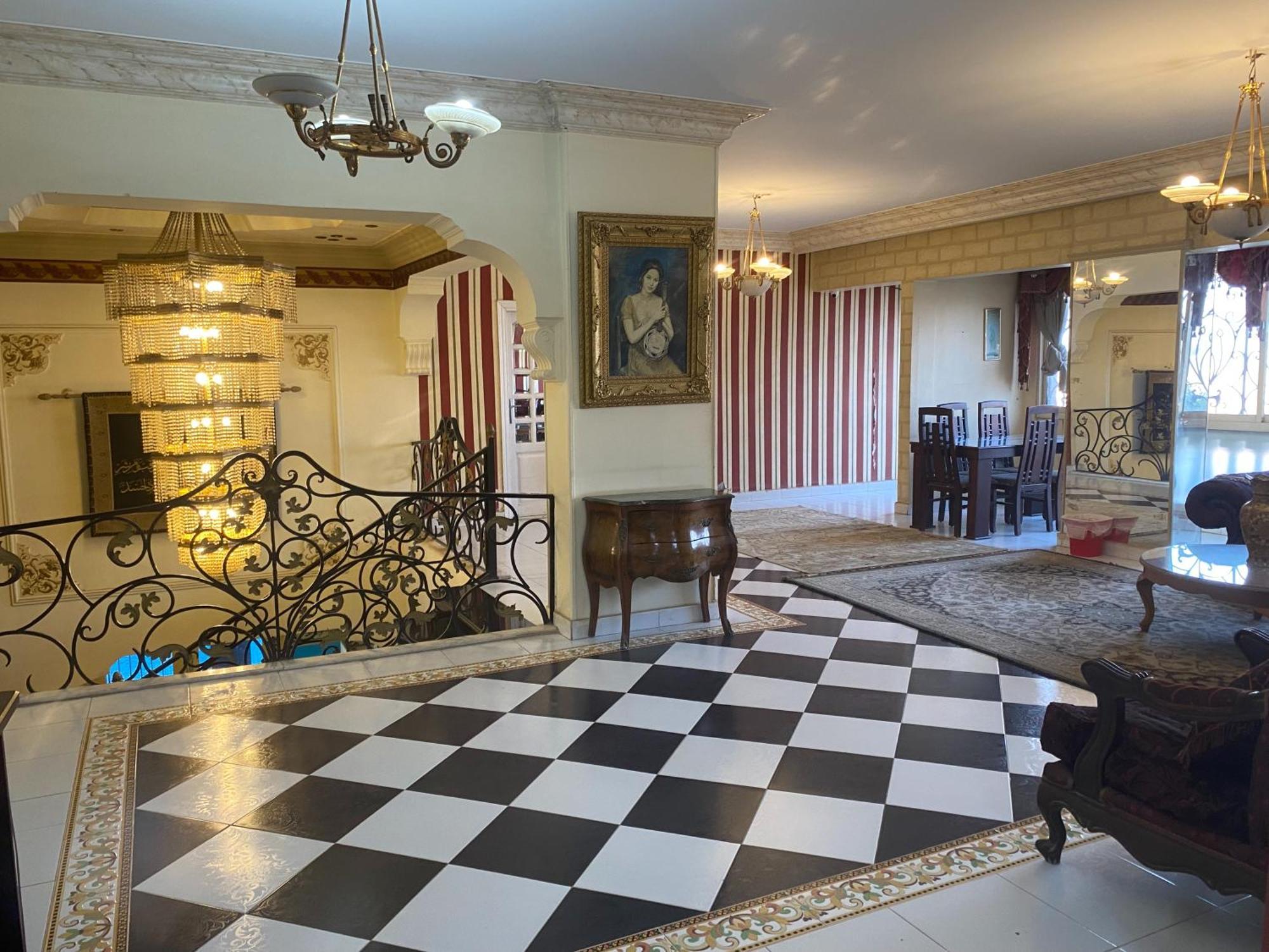 Pyramita Hotel Ghatati Екстер'єр фото